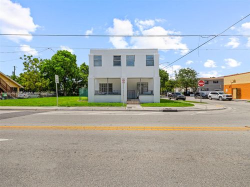 500 Sw 8th St, Miami, FL, 33130-3414 | Card Image