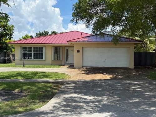 8671 Sw 200th St, Cutler Bay, FL, 33189-1906 | Card Image