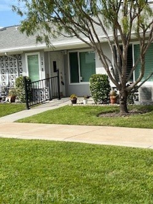 13824 Fresh Meadow Ln, Seal Beach, CA, 90740-6904 | Card Image