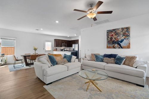 3304 Lodgepole Dr, Austin, TX, 78744-3355 | Card Image