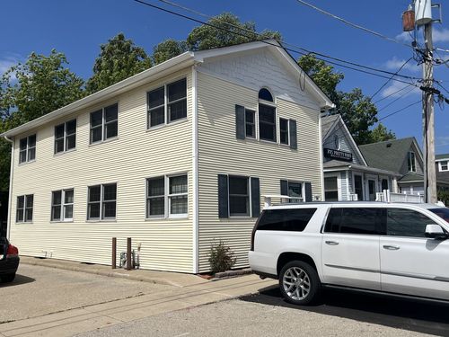 203-34 W Grand Ave, Fox Lake, IL, 60020-1224 | Card Image