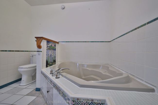 23 Grand View Rd, House other with 3 bedrooms, 2 bathrooms and 6 parking in Amaranth ON | Image 29