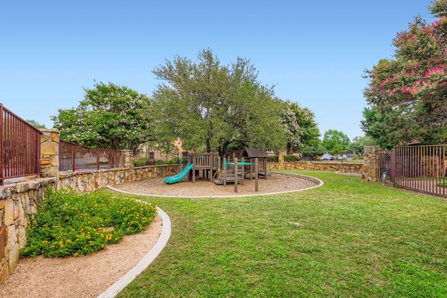 321 Cimarron Hills Trl E, House other with 3 bedrooms, 3 bathrooms and 4 parking in Georgetown TX | Image 35