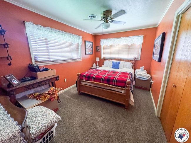 1004 Hillcrest, House other with 3 bedrooms, 2 bathrooms and null parking in Linden TX | Image 17