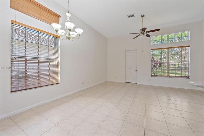 137 Via Santa Cruz, House other with 3 bedrooms, 3 bathrooms and null parking in Jupiter FL | Image 14