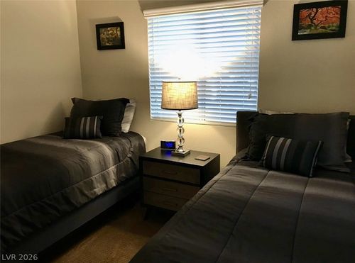 2118-5250 S Rainbow Blvd, Las Vegas, NV, 89118-0624 | Card Image