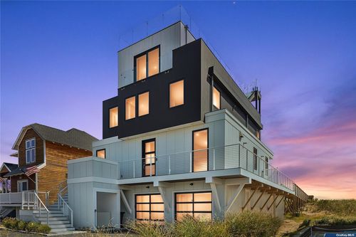 773 Dune Rd, Westhampton Beach, NY, 11978-2948 | Card Image