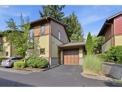 1440 Perdue Loop, Eugene, OR, 97401-1603 | Card Image