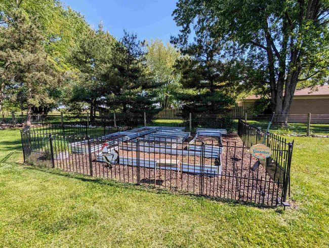 1406 N 800 E, House other with 3 bedrooms, 3 bathrooms and null parking in Greentown IN | Image 29
