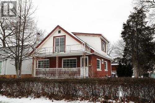 680 Prince Rd, Windsor, ON, N9C2Z1 | Card Image