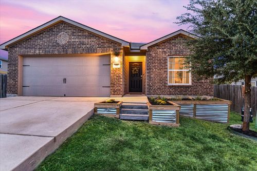 10d-93 Farmer Ln, Jarrell, TX, 76537-1915 | Card Image