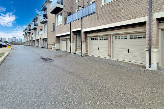 10 - 9621 Jane St, Condo with 2 bedrooms, 2 bathrooms and 1 parking in Vaughan ON | Image 48