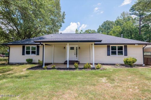 2215 Plum Point Rd, Pope, MS, 38658-2684 | Card Image