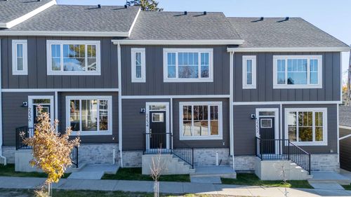 2234 44 St Nw, Calgary, AB, T3B | Card Image