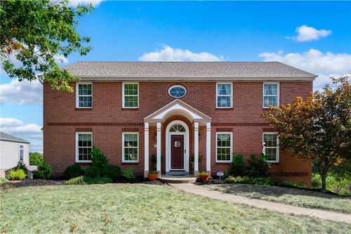 105 Sloan Ct, Pittsburgh, PA, 15237-3976 | Card Image