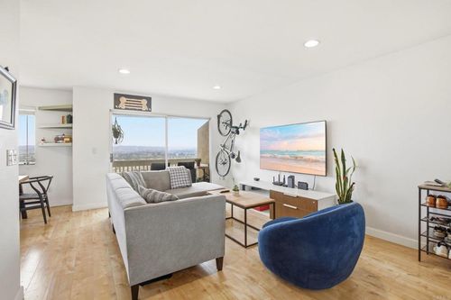 226-4226 La Pinata Way, Oceanside, CA, 92057 | Card Image