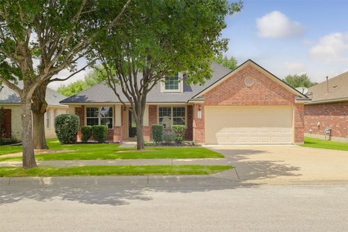 301 Middle Crk, Buda, TX, 78610-2763 | Card Image