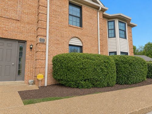 219 Ellington Pl, Madison, TN, 37115-5155 | Card Image