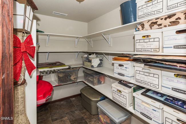 2467 Labrador Dr, House other with 4 bedrooms, 3 bathrooms and null parking in Mandan ND | Image 36