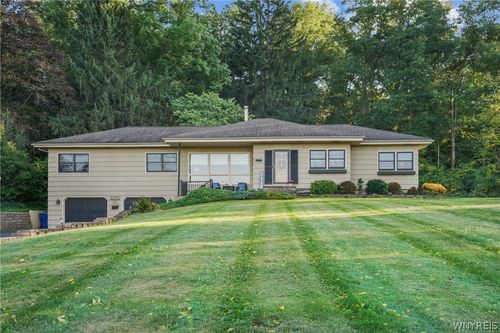 3210 Lower Mountain Rd, Sanborn, NY, 14132-9427 | Card Image