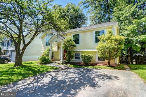 18304 Swan Stream Dr, GAITHERSBURG, MD, 20877-3851 | Card Image