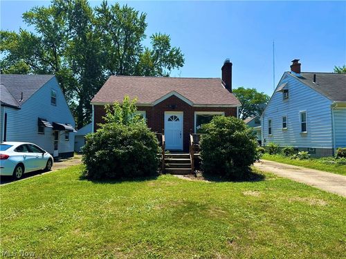 815 Detroit Ave, Youngstown, OH, 44502-2427 | Card Image