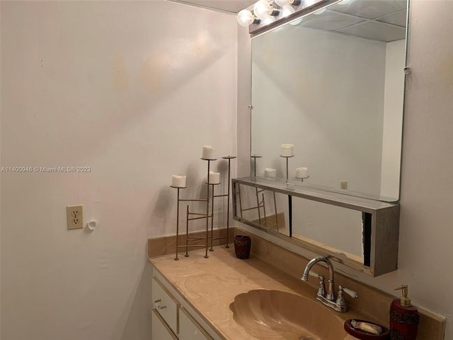 APT-311M - 2840 Somerset Dr, Condo with 1 bedrooms, 2 bathrooms and null parking in Lauderdale Lakes FL | Image 18