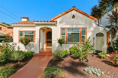 728 Belmont Ave, Long Beach, CA, 90803-2913 | Card Image