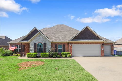 2000 Florence Ave, Lowell, AR, 72745-8986 | Card Image