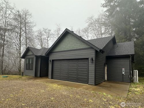 559 Upper Naselle Rd, Naselle, WA, 98638-9107 | Card Image
