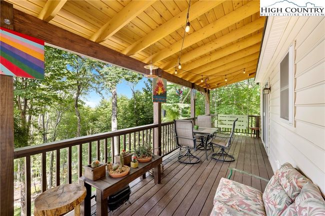 102 Wintergreen Way Rd, House other with 3 bedrooms, 4 bathrooms and null parking in Beech Mountain NC | Image 21