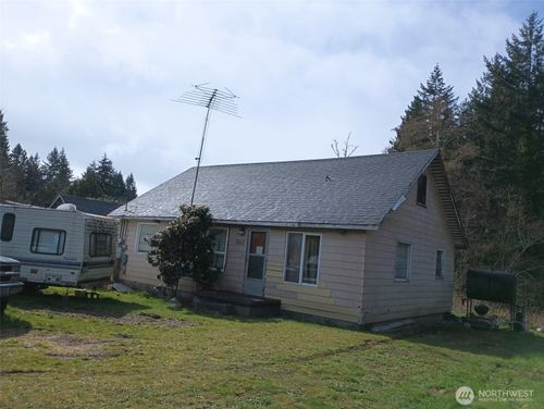 9382 Olalla Valley Rd Se, Port Orchard, WA, 98367-8637 | Card Image
