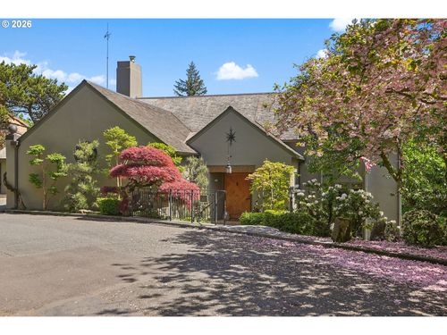 2643 Sw Buena Vista Dr, Portland, OR, 97201-1716 | Card Image
