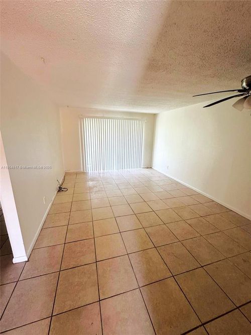 apt-3a-932 W Kalmia Dr, Lake Park, FL, 33403-2126 | Card Image