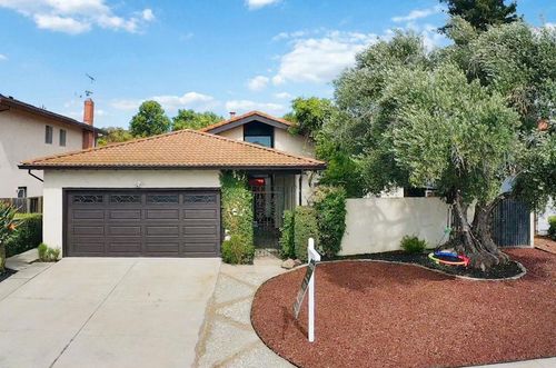 2305 Oak Flat Rd, San Jose, CA, 95131-1930 | Card Image