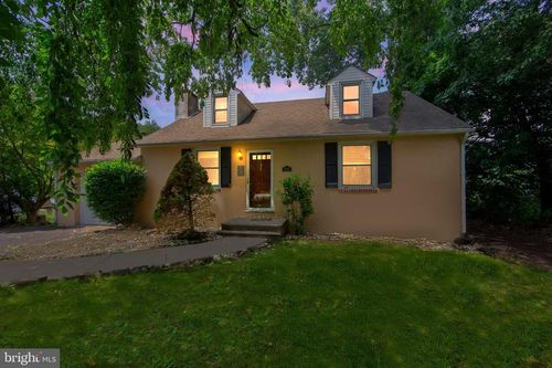 2905 Sunset Ave, East Norriton, PA, 19403-4419 | Card Image