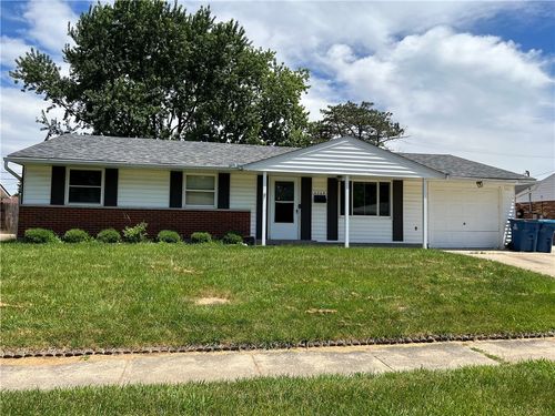 5764 Pennywell Dr, Dayton, OH, 45424-5432 | Card Image
