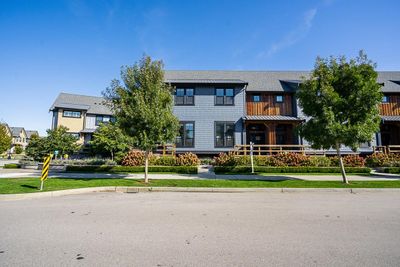 11 - 6427 Hammermill Ave, Townhouse with 3 bedrooms, 2 bathrooms and 2 parking in Delta BC | Image 2