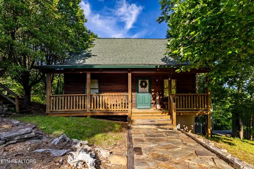 124 Cutter Gap Rd, Townsend, TN, 37882-3518 | Card Image