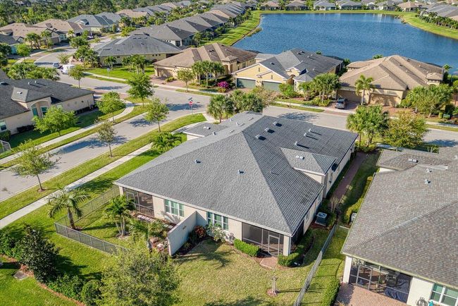 12802 Sw Lake Fern Cir, Condo with 2 bedrooms, 2 bathrooms and null parking in Port St. Lucie FL | Image 26