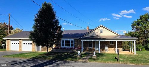 614 W 4th St, PORT ROYAL, PA, 17082-9523 | Card Image