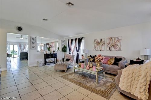18330 Beauty Berry Ct, LEHIGH ACRES, FL, 33972-7526 | Card Image