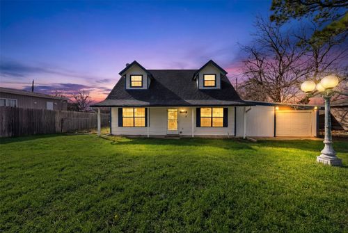 1512 Sheri Ln S, Azle, TX, 76020-4551 | Card Image