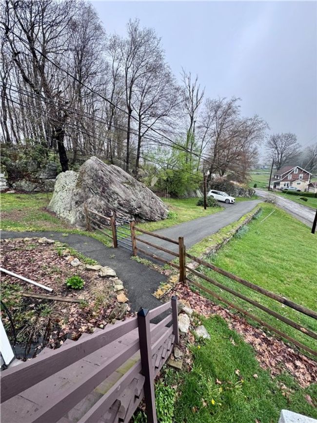397 Mount Tabor Rd, House other with 2 bedrooms, 1 bathrooms and null parking in Connellsville PA | Image 6