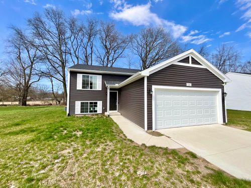 5147 Lake Pines Ct, Vicksburg, MI, 49097-9474 | Card Image