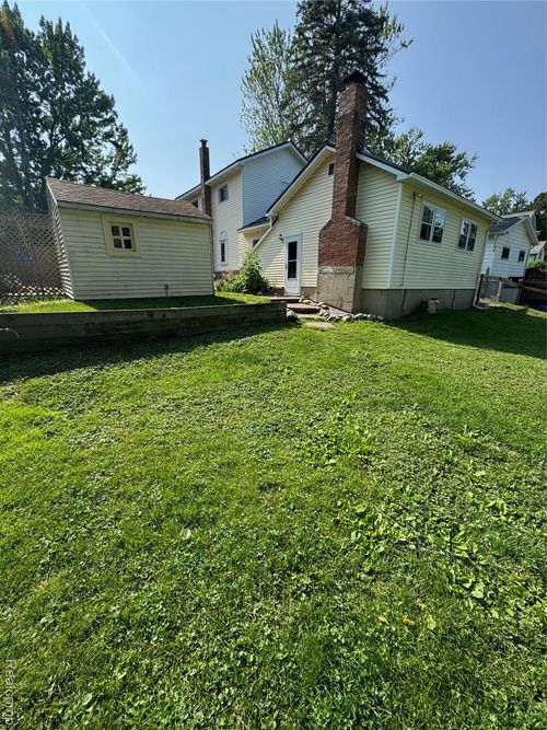 338 Green, Perry, MI, 48872-9502 | Card Image