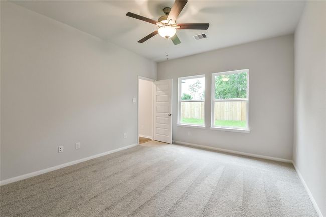 2101 Caney Creek Ln, House other with 5 bedrooms, 4 bathrooms and 2 parking in Conroe TX | Image 17
