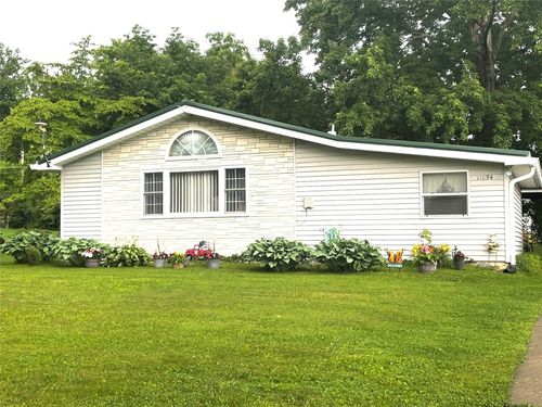 11694 Oakfield Rd, Conneaut Lake, PA, 16316 | Card Image