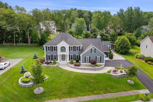 45 Monica Dr, Nashua, NH, 03062-2362 | Card Image