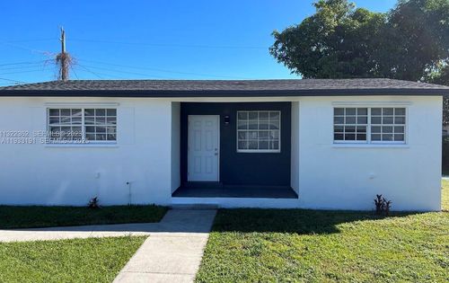 7625 14th Ct, Miami, FL, 33147-5721 | Card Image